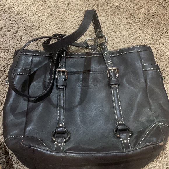 Coach Purse - Picture 3 of 4